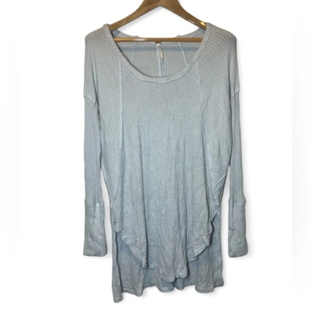 Free People Women M Baby Blue Waffle Knit Oversized Thermal Tunic Pullover Shirt